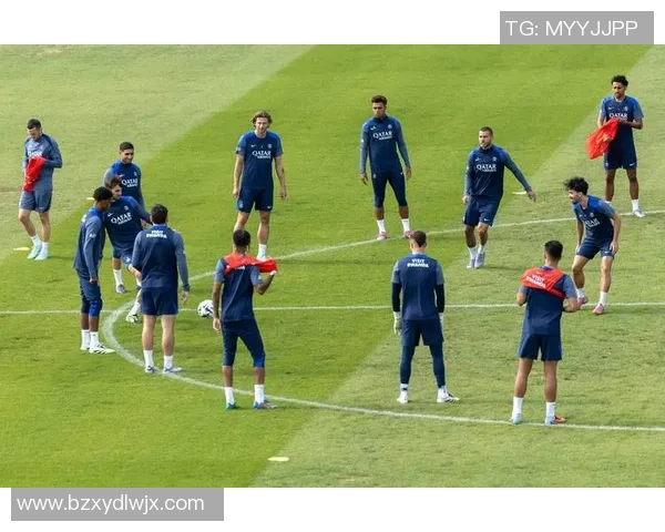 意甲赛场波尔图与巴黎圣日耳曼握手言和引发热议赛后深度解析 意甲赛场波尔图与巴黎圣日耳曼握手言和引发热议赛后深度解析