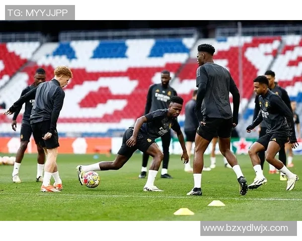 欧冠大战：皇马狂胜拜仁五球横扫全场引发热烈反响